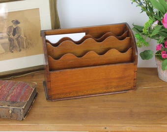Vintage Wooden Letter Rack/Vintage Desk Tidy/Office (ref1959X)