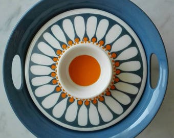 Figgjo Flint Norway big casserole with Lid. Designed by Turi Gramstad Oliver. "Daisy" Pattern