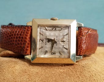 Gruen Precision Textured Dial