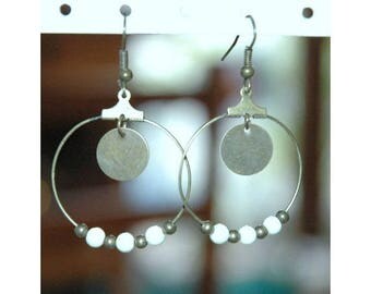 Earrings Creole sequin and beads