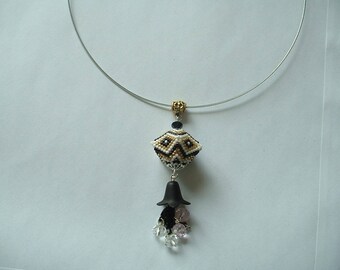 (convertible pendant) beaded Pearl Choker necklace