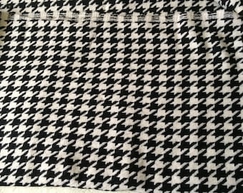 Fabric houndstooth wool thick and lightweight