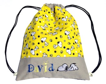 Personalized Snoopy Drawstring Backpack, drawstring bag with name, personalized kids cinch sack, snoopy bag name, snoopy backpack name