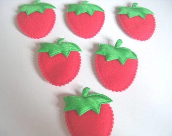LOT 6 APPLIQUES: 40mm red Strawberry