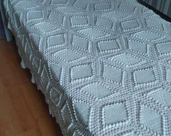 throw, bedspread, completely hand crochet