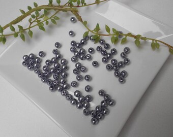 20 Acrylic beads - Lavender 6mm