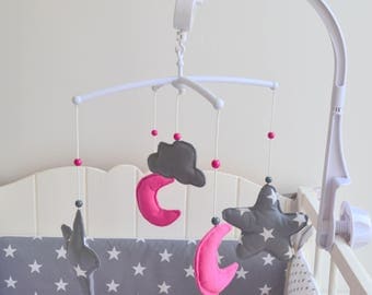 Baby butterfly Moon and cloud grey and fuchsia @lacouturebytitia musical mobile