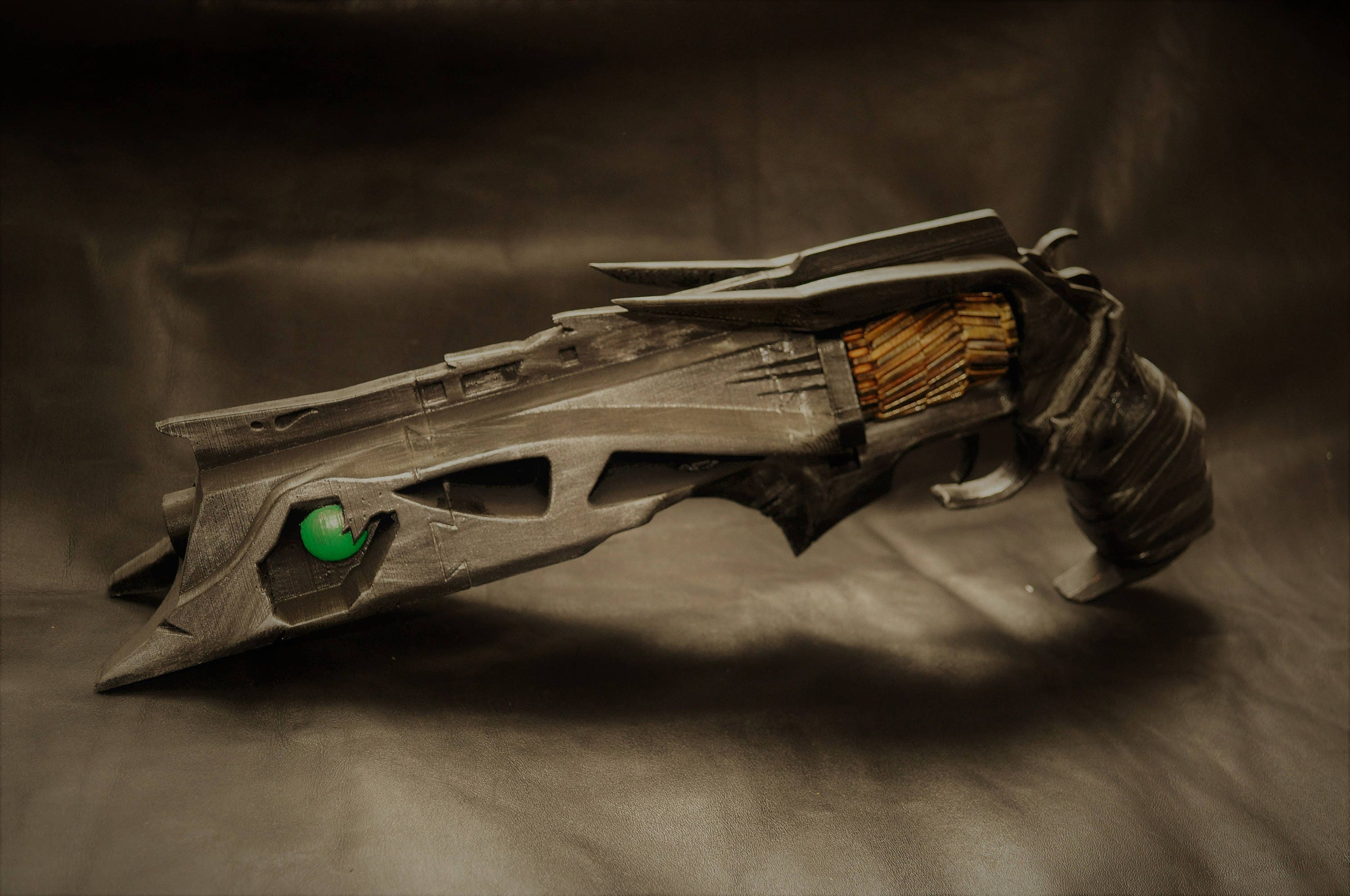 Thorn Exotic Handgun From Destiny 3dprinted Cosplay Replica.