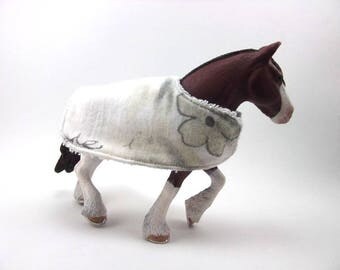 Toy horse blanket