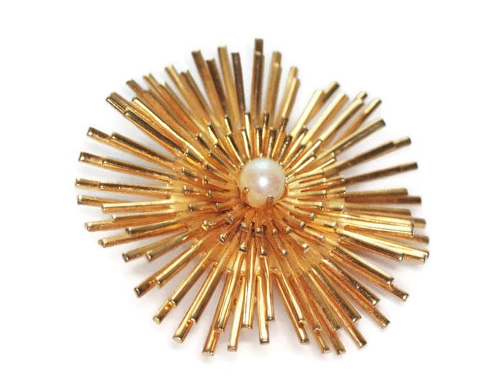 Retro Sunburst Brooch Faux Pearl Center Gold Tone Metal Vintage