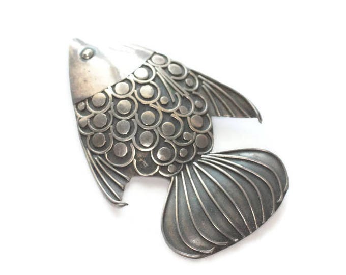 Sterling Fish Brooch Dimensional Marine Life Sea Life Ocean Life Vintage