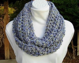 COWL SCARF Infinity Loop Gray Grey & Lavender Purple Soft Handmade Crochet Knit Winter Circle Wrap, Neck Warmer..Ready to Ship in 3 Days