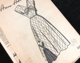Vintage 1940s Sewing Pattern, Anne Adams, 4961, Dress Factory Folds