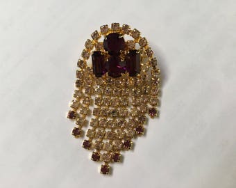 Vintage rhinestone brooch amethyst glass
