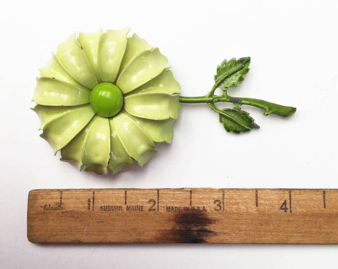 Green Flower Brooch - Enamel Flower - Daisy - Mid century floral Pin