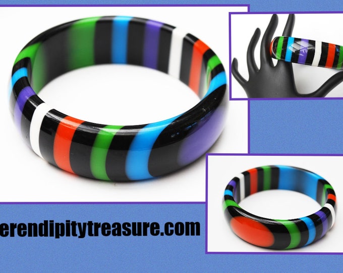 stripped Lucite bangle - Purple Black orange green blue stripes - vintage plastic bracelet