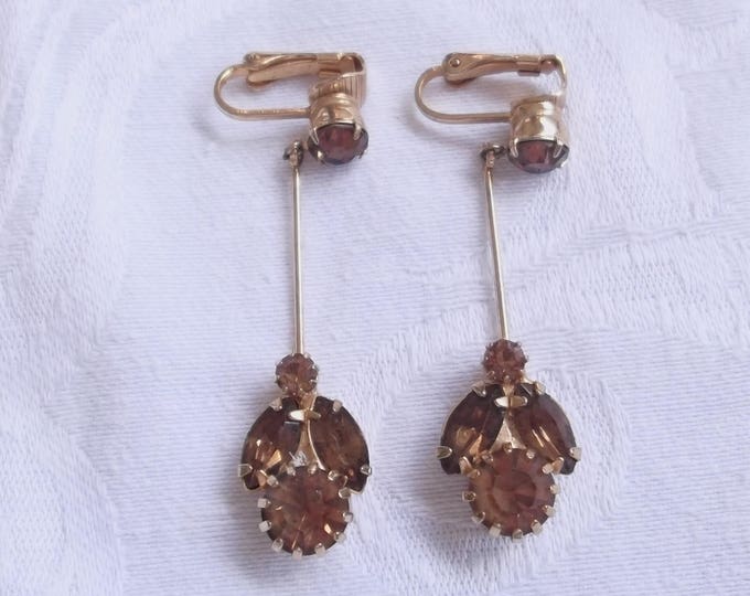 Vintage Rhinestone Earrings, Vintage Clip On Drop Earrings, Mid Century Amber Rhinestones,