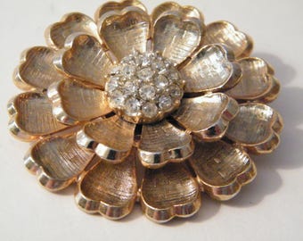 Large Flower Brooch Rhinestone Cluster center, Vintage gold tone metal pin style, 2 inch diameter, classic elegance sparkles, mid century