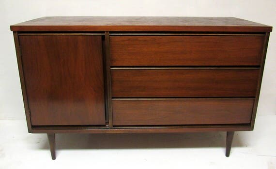 Mid Century Modern Credenza or buffet from Bassett