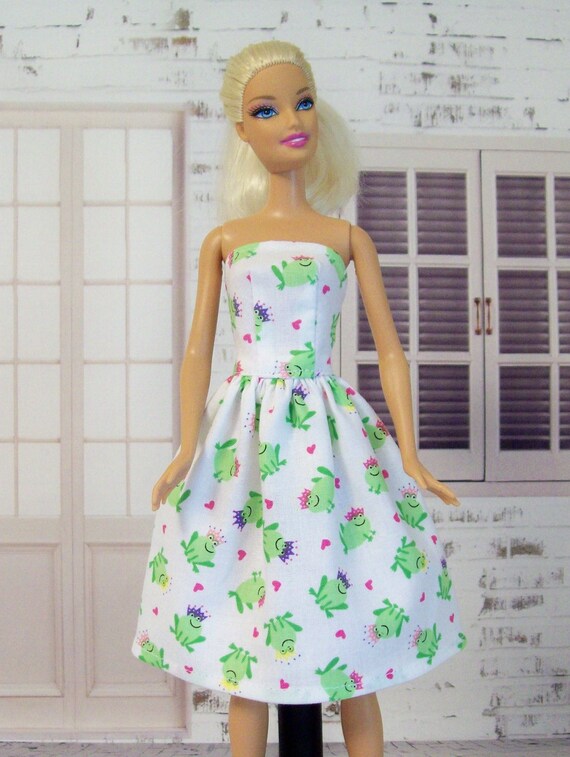 Barbie clothing handmade Princess frog Barbie dress Barbie