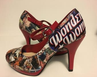 Wonder Woman Mary Jane Heels (Size 5)