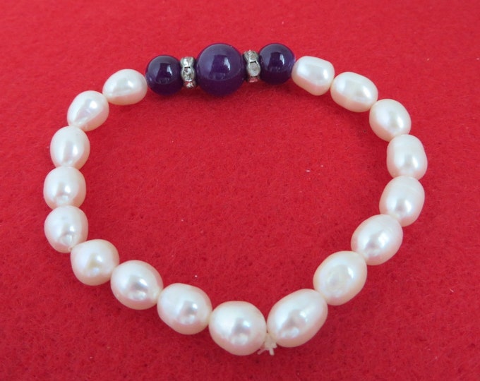 Vintage Pearl Stretch Bracelet, Purple Bead, Rhinestone Bracelet