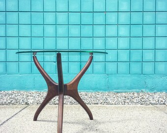 Mid Century | Sculptural Walnut + Glass Lamp Table | kagan pearsall