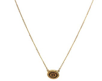 Vintage AVON Gold Necklace/ Oval Pendant with Enamel Star / Delicate 15 inch Chain