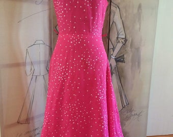 Beautiful Lina B pink daisy Maxi vintage dress frill neckline