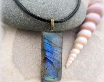 rectangle labradorite pendant