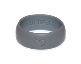 Got Heart Men's Silicone Ring. Gray. Men in sports and industrial settings.