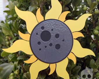 Great American Eclipse Commemorative Sun and Moon Holiday Ornament
