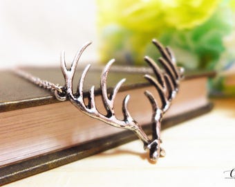 Deer Antler Necklace, Deer Jewelry, Antique Silver Reindeer Antler Necklace, Wildlife Jewelry, Woodland Animal Necklace, Bohemian Jewelry