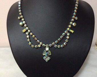 Vintage aurora borealis rhinestone necklace