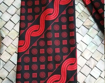 End of Summer Wallachs Silk Tie