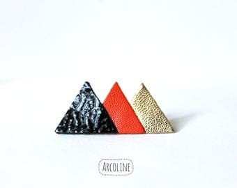 Brooch leather small Triangle ° °