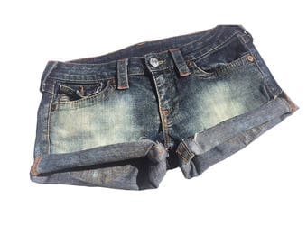 True religion designer destroyed and distressed Denim shorts women's size 28