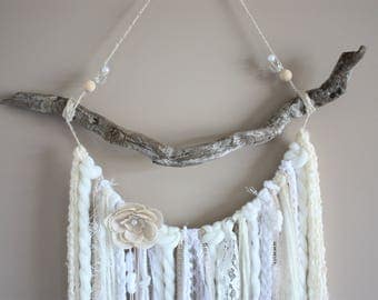 Cream White Yarn Hanging-Driftwood Yarn Wall Hanging-Bohemian Decor-Boho Chic Nursery-Cream White Tapestry-Photography Backdrop