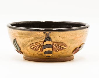 Bee Soup & Salad Bowl | Cereal Bowl | Serving Bowl | Pottery | Ceramic | Stoneware | Pottery Bowl | Ceramic Bowl | Stoneware Bowl