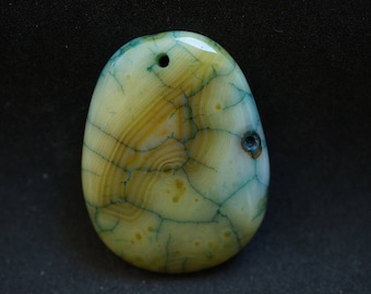 The shape green TRIANGLE AGATE PENDANT