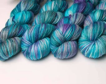 Hand dyed yarn 'Peacock Feather' 100g / hand dyed yarn / superwash/ indie dyer /DK yarn / sock yarn/ aran yarn / worsted / crochet / knittin