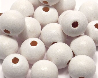 20 12mm white wooden beads