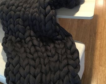 Chunky Knit Throw 100% Merino Giant Merino: Made to Order,Giant Chunky Yarn,Extreme Knitting, Arm Knitting , Blanket Wool