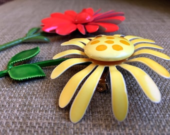 Vintage Enamel Flower Brooch - Flower Brooch - Vintage Brooch - Enamel Brooch - Enamel Flower - Enamel Flower Brooch - Enamel Flower Pin