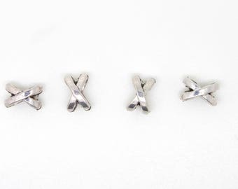 Width, metal bead, silver, intertwined rings