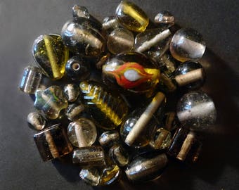 34 green Indian glass beads, light green, various shapes