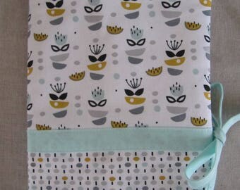 Cover printed health sea green, grey and mustard.