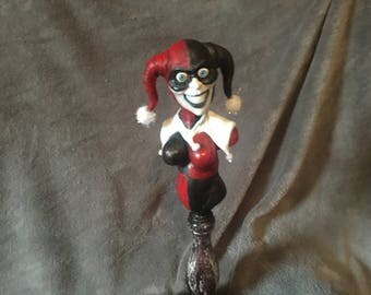 harley quinn sculpture