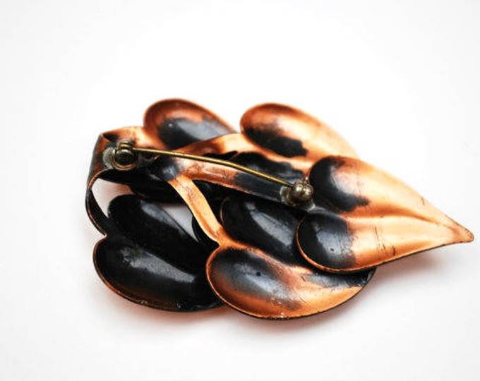 Large Copper Leaf Brooch - Swirl leaves - Modernistic mid century Mod pin