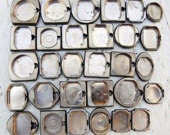 Vintage Watch Back Lids - set of 30 - c191